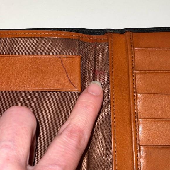 Vintage Dooney & Bourke Leather Wallet - Picture 13 of 16
